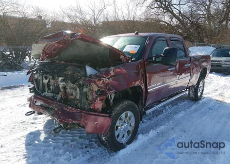 2014 GMC Sierra 2500Hd Denali z USA, uszkodzony, nr VIN 1GT125E82EF165448